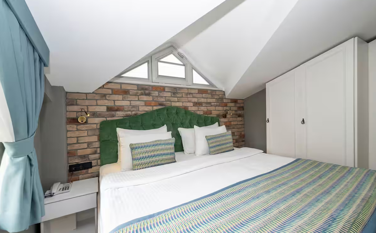 Exclusive Loft